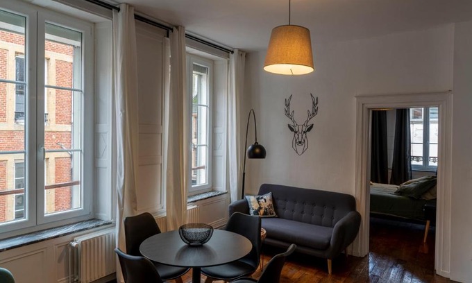 Charleville-Mezieres Apartamento | Suite Ophélie