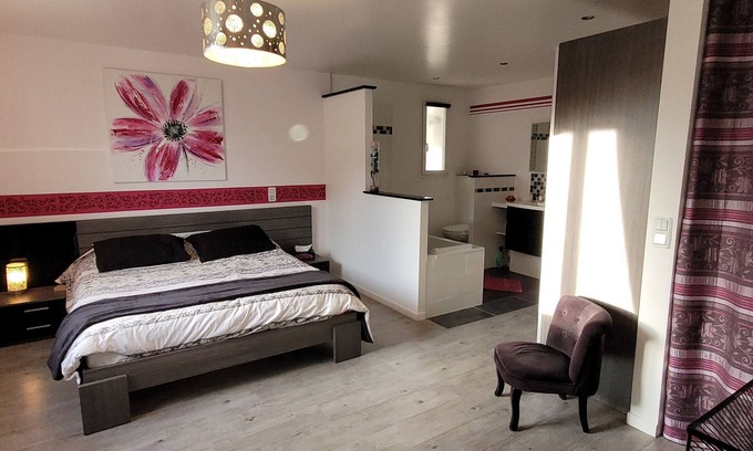 Chambly Cama Y Desayuno | Suite Parentale A 2 PAS DES JO 2024