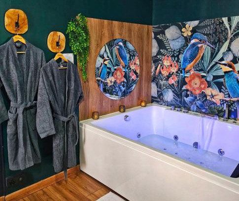 Saint-Etienne Apartamento | Suite Passion - Jacuzzi privé - Table massage
