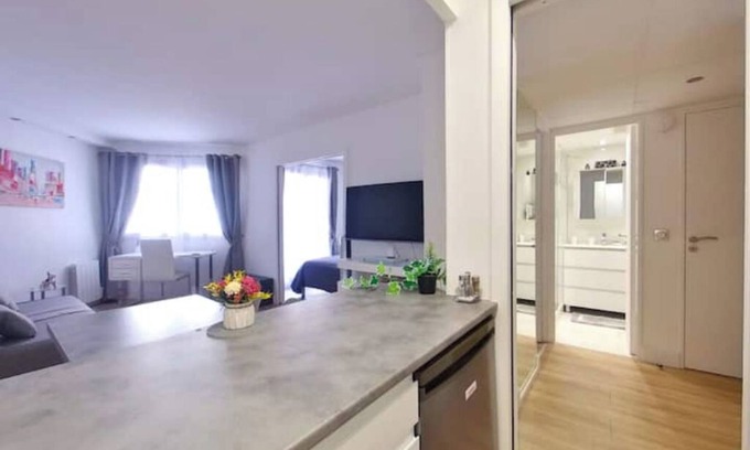 Faubourg de l'Arche Apartamento | Suite Prestige Paris-La Défense Balcony-Terrace