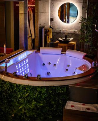 Saint-Blimont Casa | Suite Romantique avec Spa Privatif Sauna & Ambiance cosy Baie de Somme