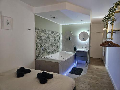 Vienne Apartamento | Suite romantique tropicale
