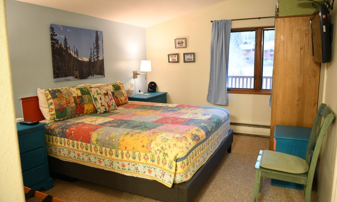 Taos Ski Valley Condominio | Suite Situation in the Ski Village