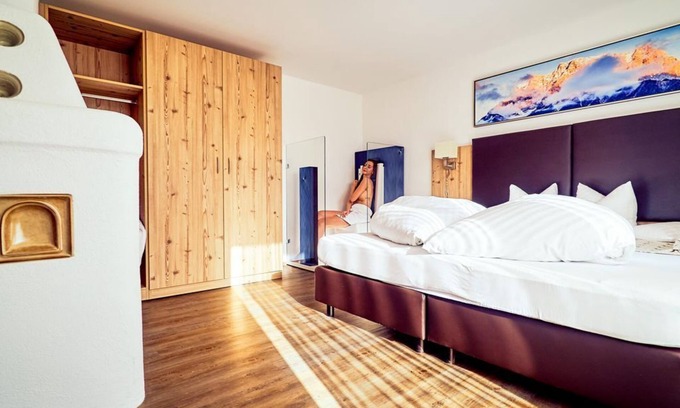 Jerzens Casa | Suite with half board - Hotel Venetblick GmbH