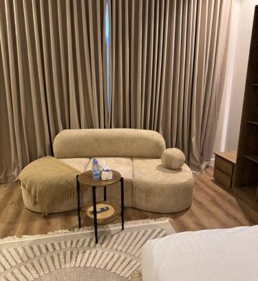 AlUla Apartamento | Suits guys