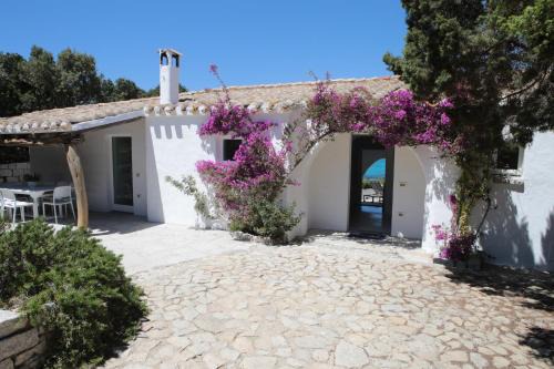 Notteri Casa | SUL MARE SARDEGNA VILLA MERCEDES
