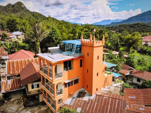 Rantepao Casa | Sulawesi Castle