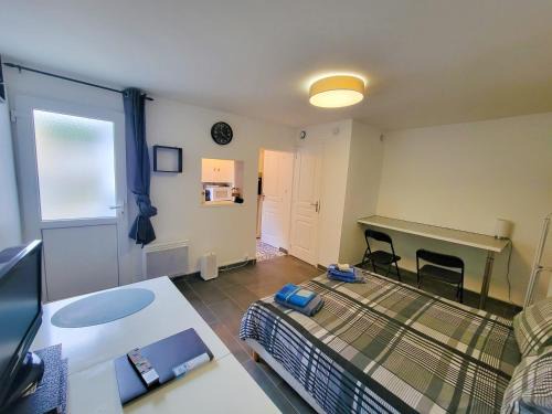 L'Economie Apartamento | SULLY Studio 24 m2 Paris Nord