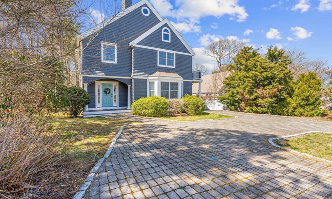 Summersea Casa | Summer by the Sea - Central to all beaches & ponds