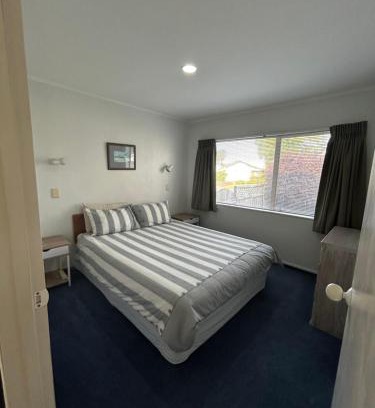 Papamoa Beach Casa | Summer by the sea