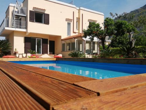 Meta Apartamento | Summer Colors rooms & apartments