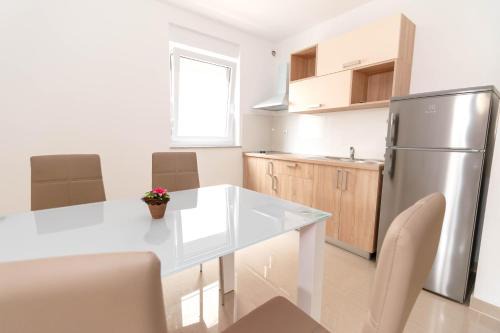 Zrce Apartamento | Summer Fun Apartments