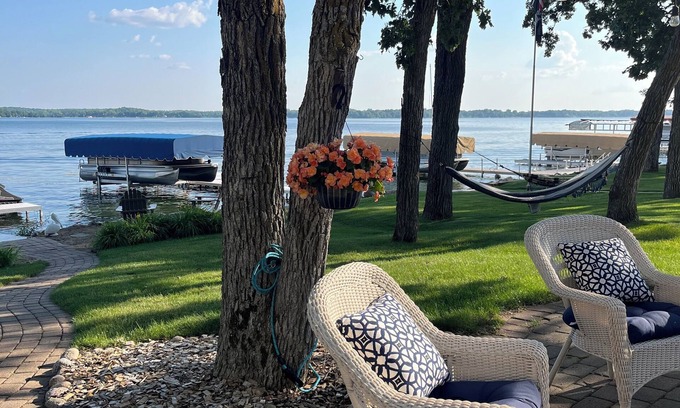 Detroit Lakes Cabina | Summer fun on Big Pelican Lake!