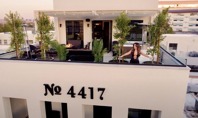 Entertainment District Casa | SUMMER RATES! ENTERTAINMENT DISTRICT PENTHOUSE 4417OldTown.com DISCOUNTS ON EXTENDED STAYS