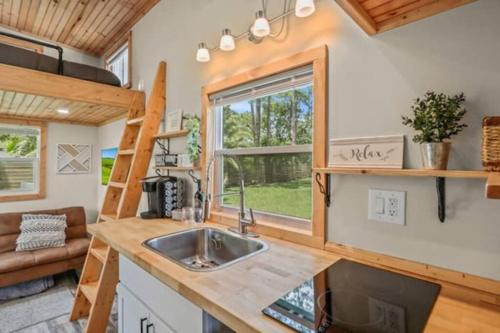 Hunt Club Apartamento | Summer Tiny House