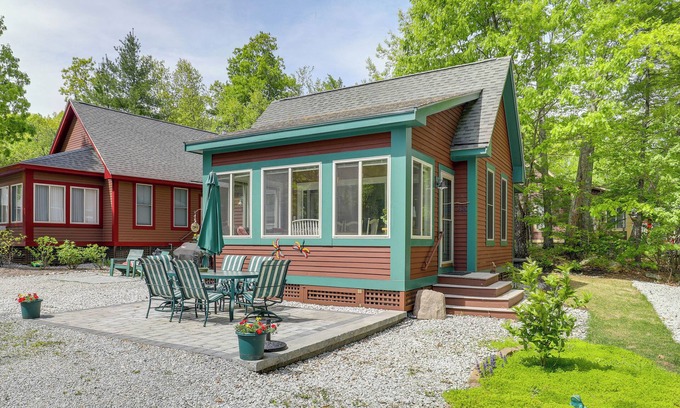 Summer Village Cabaña | Summer Village Family Cottage w/ Community Perks!