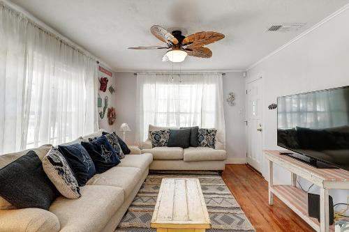 Rockport Casa | Summer Wind Cottage