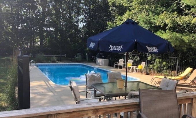 Barnstable Casa | Summers by the Pool - Barnstable Village, Cape Cod, MA Home w/Pool + Beach Pass!