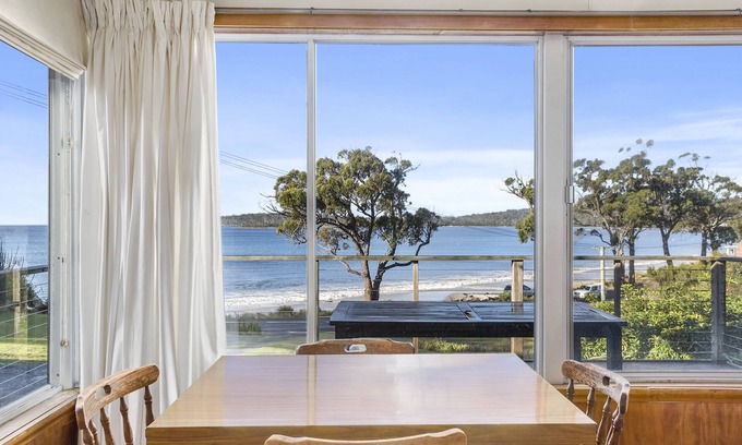 Southport Cabaña | Summertime Beach Cottage