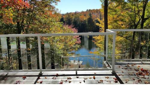 Algonquin Highlands Casa | Summit Cottage on Kawagama Lake