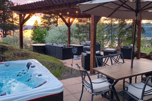 Harrison Apartamento | Summit Solitude Hot Tub and Views in Harrison!