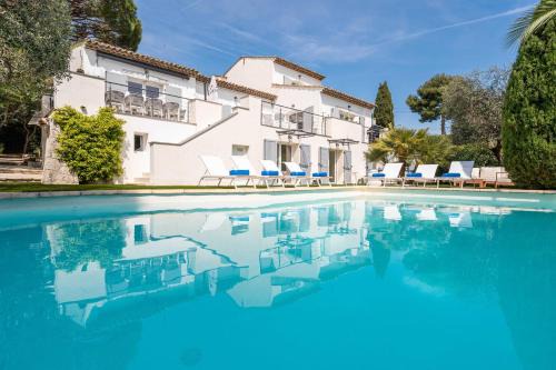 Riou - Petit Juas - Av de Grasse Apartamento | Sumptuous villa - AC- 6BR- 12P- Cannes
