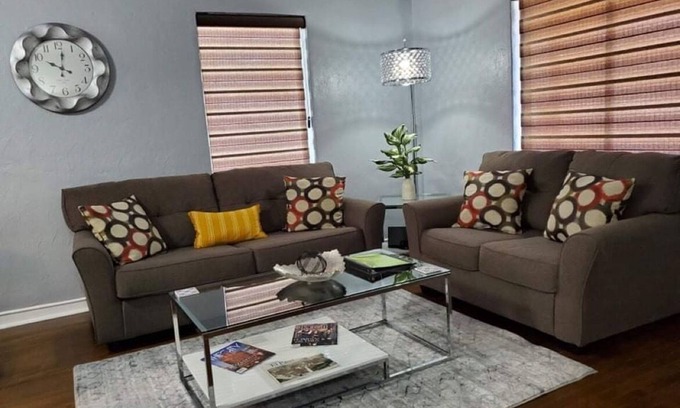 El Paso Casa | Sun City Bungalow