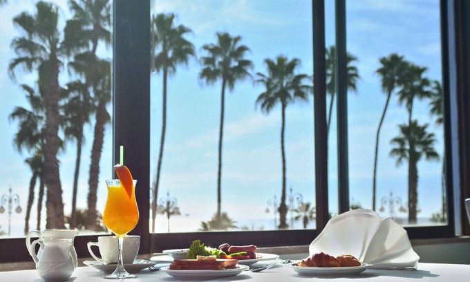 Larnaca City Centre Hotel | Sun Hall Hotel