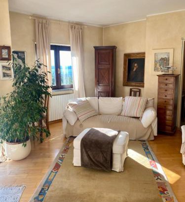 Lesa Casa | Sun Lake House and Hill
