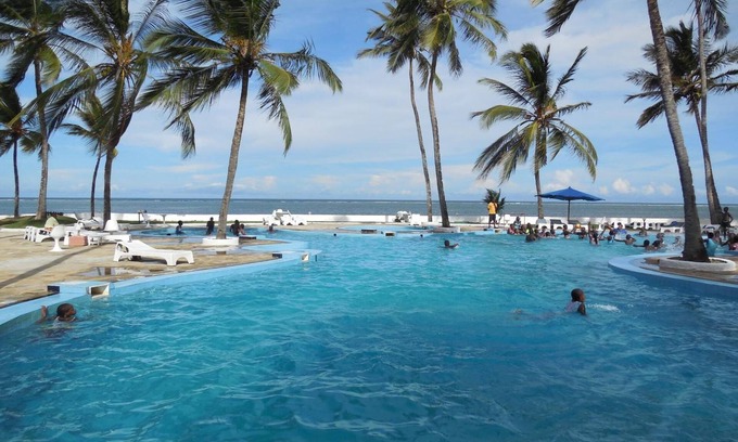 Mtwapa Complejo | Sun N Sand Beach Resort