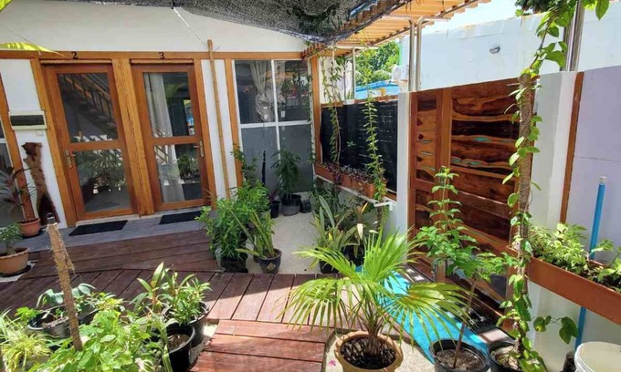 Thulusdhoo Island Casa | Sun & Surf