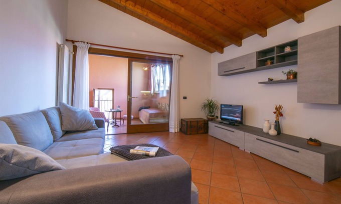 Pallanza Apartamento | Suna Beach Apartment, Verbania, Italy