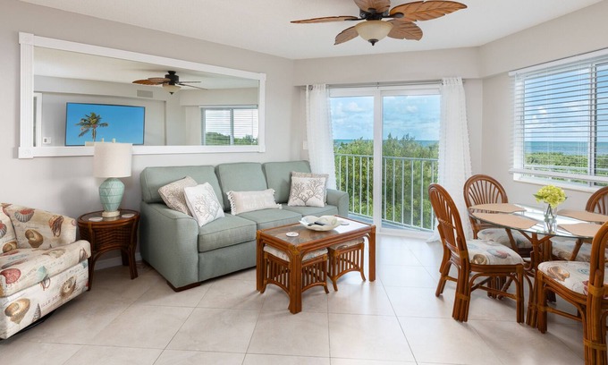 Tavernier Condominio | Sunbeam Dream Oasis [Ocean Pointe 4211]