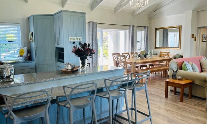 Chanteclair Casa | Sunbird Villa | Sea and mountain escape