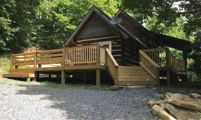 Canton Cabina | Sunburst at Falling Waters