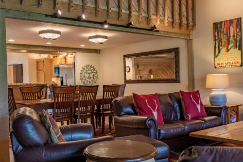 Elkhorn Village Casa | Sunburst Condo 2739