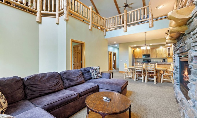 Crosslake Condominio | Sundance Ridge 837, WFC - Pool, Hot Tub, Beach