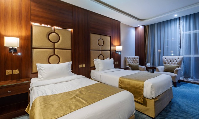 Al-Hamra'a Hotel | Sunday Red Sea Fountain Alhamra Formerly Vivid Plaza Hotel
