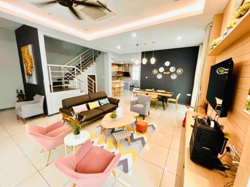 Kampung Bakau Casa | Sunday Villa 14 pax with jacuzzi pool