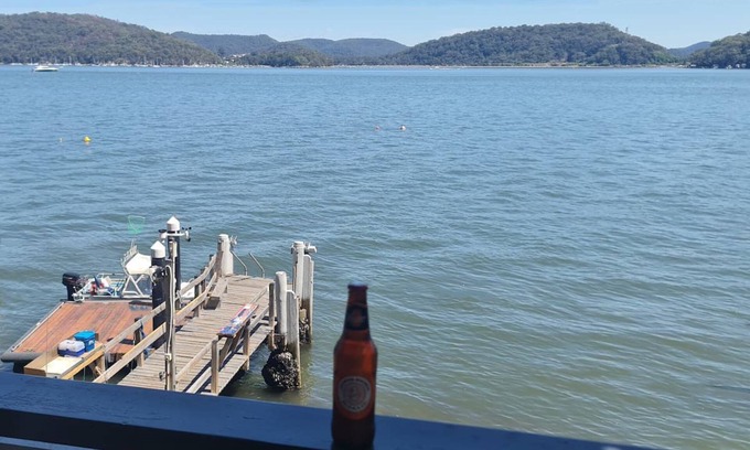 Little Wobby Cabina | "SUNDECK LODGE" Waterfront. Sleeps 11. Awesome. HAWKESBURY/COWAN/PITTWATER