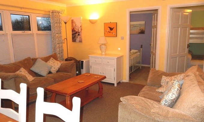 Dartmouth Chalet De Esquí | 2 bedroom-Chalet-Clásico-Baño con ducha-Vista al Parque