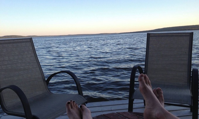 Strong Cabaña | Sundridge Cottage on Lake Bernard