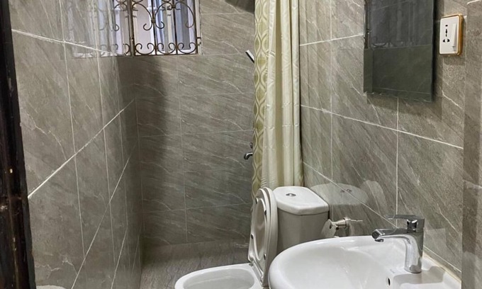 Asaba Casa | SUNFIT APARTMENTS! Cozy & Spacious 3-Bedroom Apartment in a serene environment.