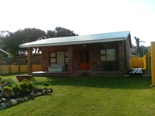Herbertsdale Otro | Sunflower Cottage