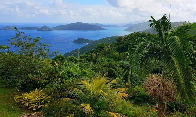 Great Mountain Apartamento | SUNFLOWER LANE- OCEAN/ISLAND VIEW APARMENT 2BDR 2BTH - 7 mins from Capital/Beach