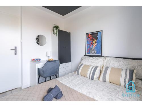 Siedlce Casa | Sunflower Room - 15 Minutes to Gdańsk Old Town