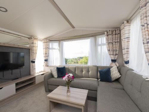 Looe Casa | Sunking Caravan by Belvilla