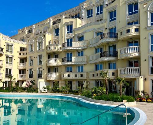 Ravda Apartamento | Sunny apartment in Bellicity complex