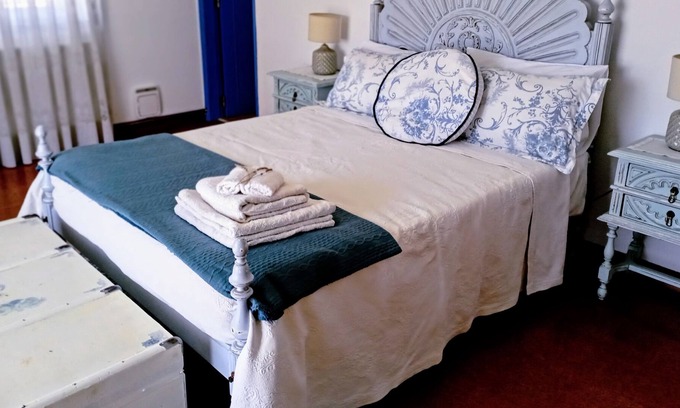Macao Apartamento | Sunny apartment in rural, central Portugal - 5 minutes from Cardigos river beach