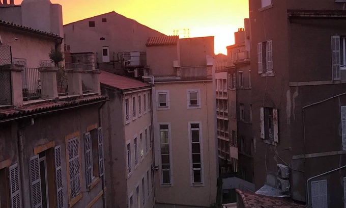 Saint-Lambert Apartamento | Sunny apartment near the sea